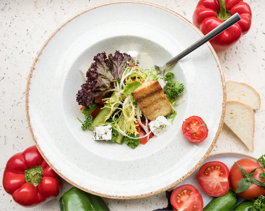 salade méditerannéene fraîche au chèvre